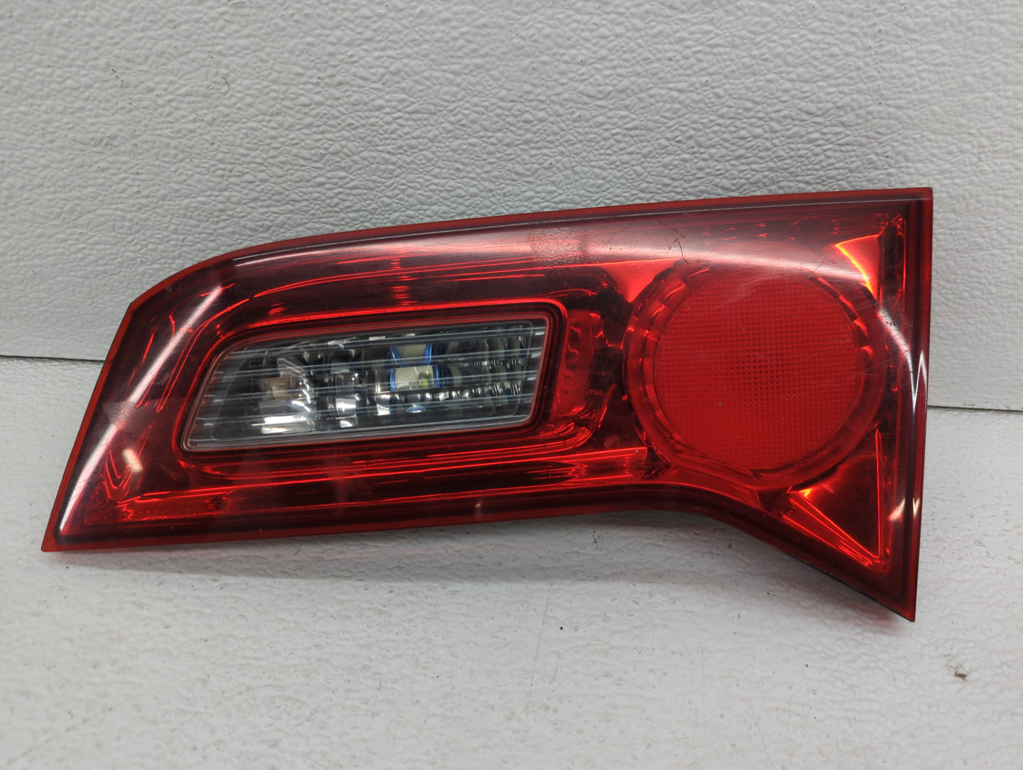 2007-2009 Acura Rdx Tail Light Assembly Passenger Right OEM P/N:W21W 7440 Fits Fits 2007 2008 2009 OEM Used Auto Parts - Oem