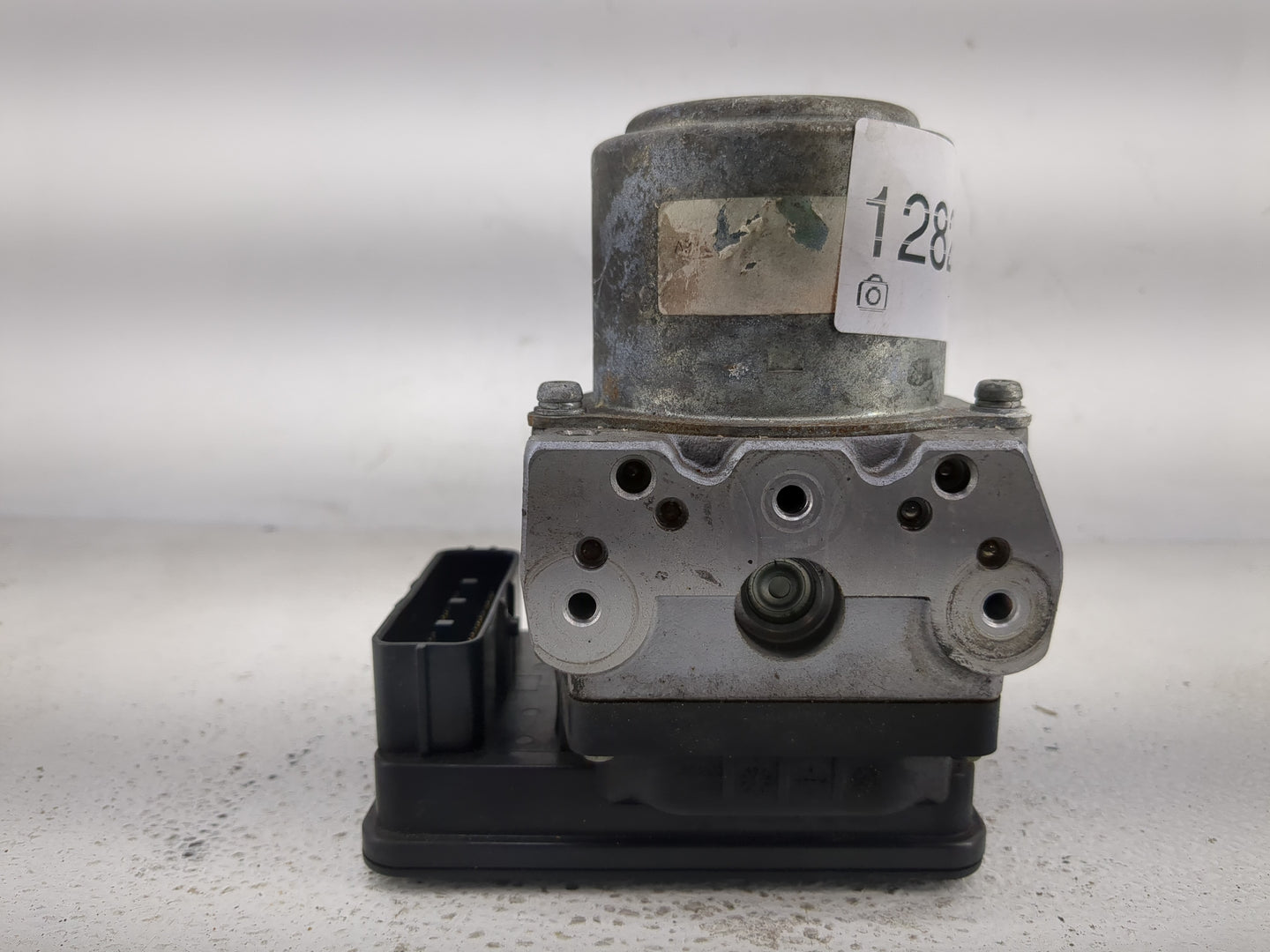 2007-2008 Acura Tl ABS Pump Control Module Replacement Fits Fits 2007 2008 OEM Used Auto Parts - Oemusedautoparts1.com