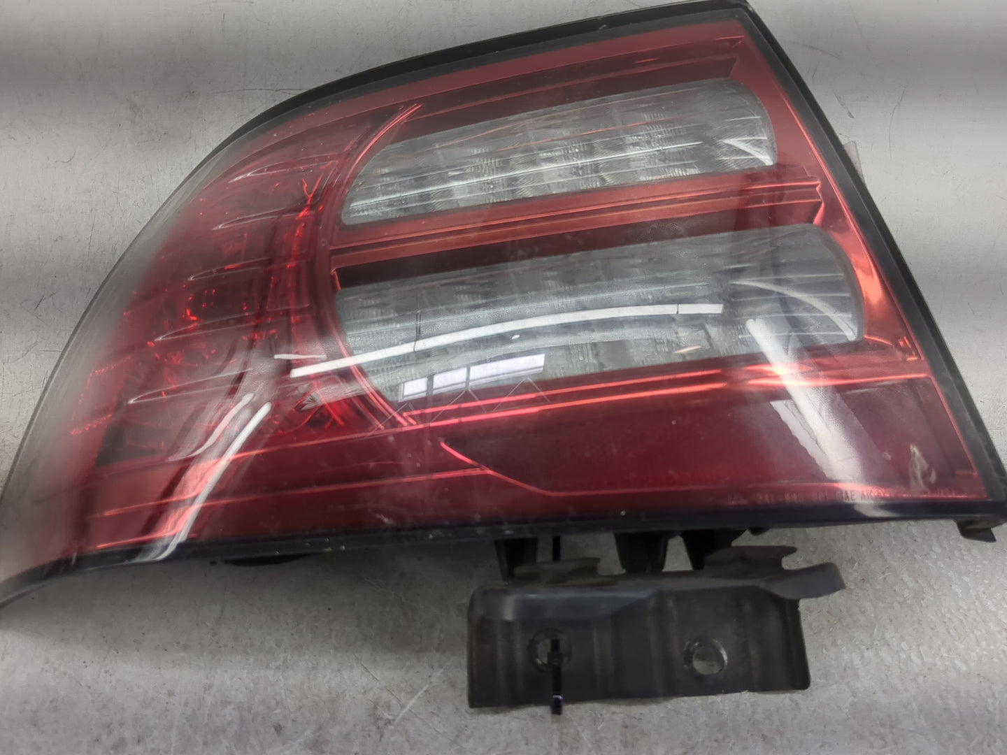 2007-2008 Acura Tl Tail Light Assembly Driver Left OEM P/N:2XL 949 301 Fits Fits 2007 2008 OEM Used Auto Parts - Oemusedauto