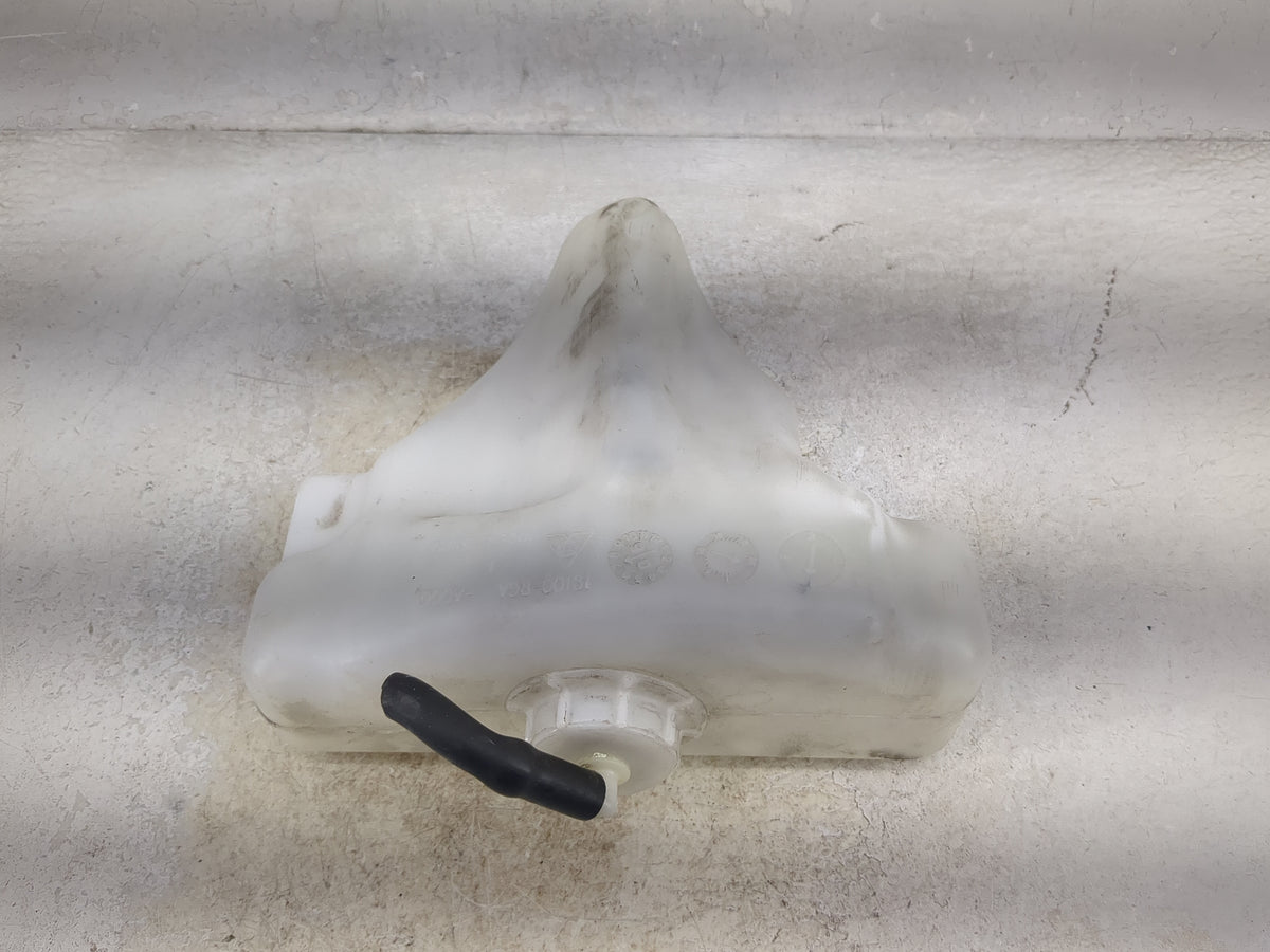 2004-2008 Acura Tl Radiator Coolant Overflow Expansion Tank Bottle 1515570 - Oemusedautoparts1.com