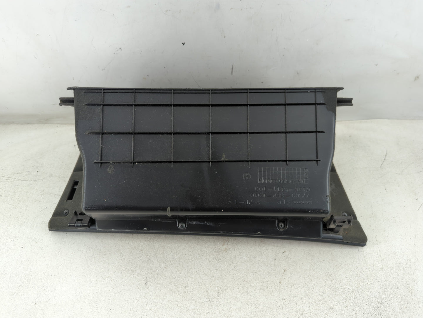 2007 Acura Tl Passenger Glove Box Door Storage Compartment - Oemusedautoparts1.com
