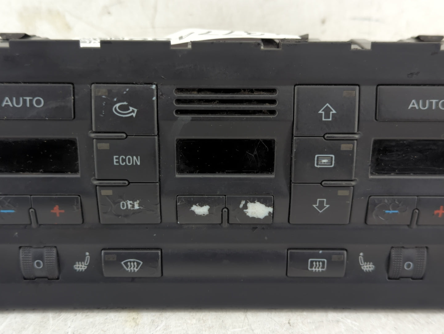 2005-2009 Audi A4 Climate Control Module Temperature AC/Heater Replacement P/N:8E0820043BM Fits Fits 2005 2006 2007 2008 200