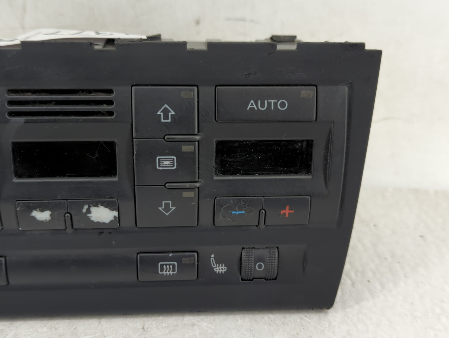 2005-2009 Audi A4 Climate Control Module Temperature AC/Heater Replacement P/N:8E0820043BM Fits Fits 2005 2006 2007 2008 200