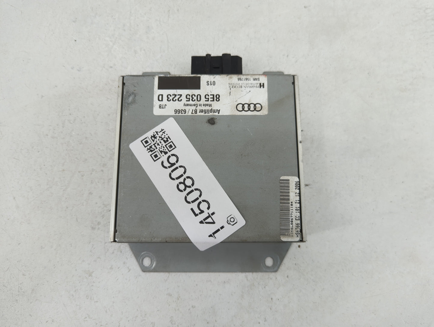 2005-2008 Audi A4 Radio Speaker Amplifier - Oemusedautoparts1.com