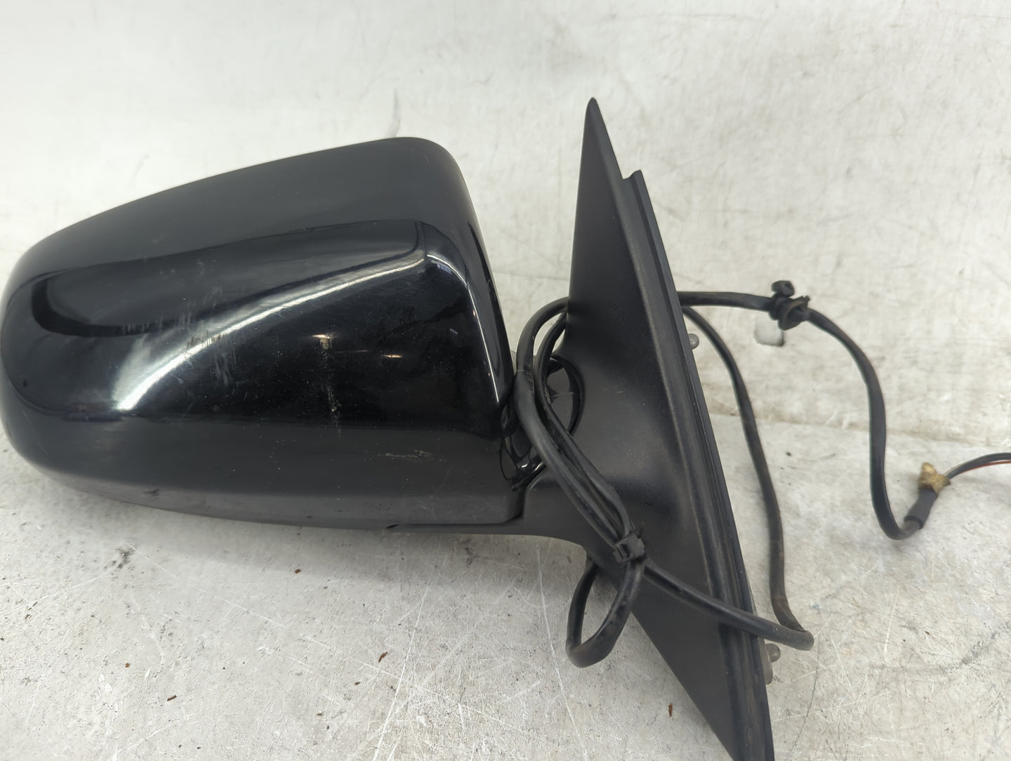 2002-2008 Audi A4 Passenger Side View Mirror - Right Door Mirror OEM Used - Oemusedautoparts1.com