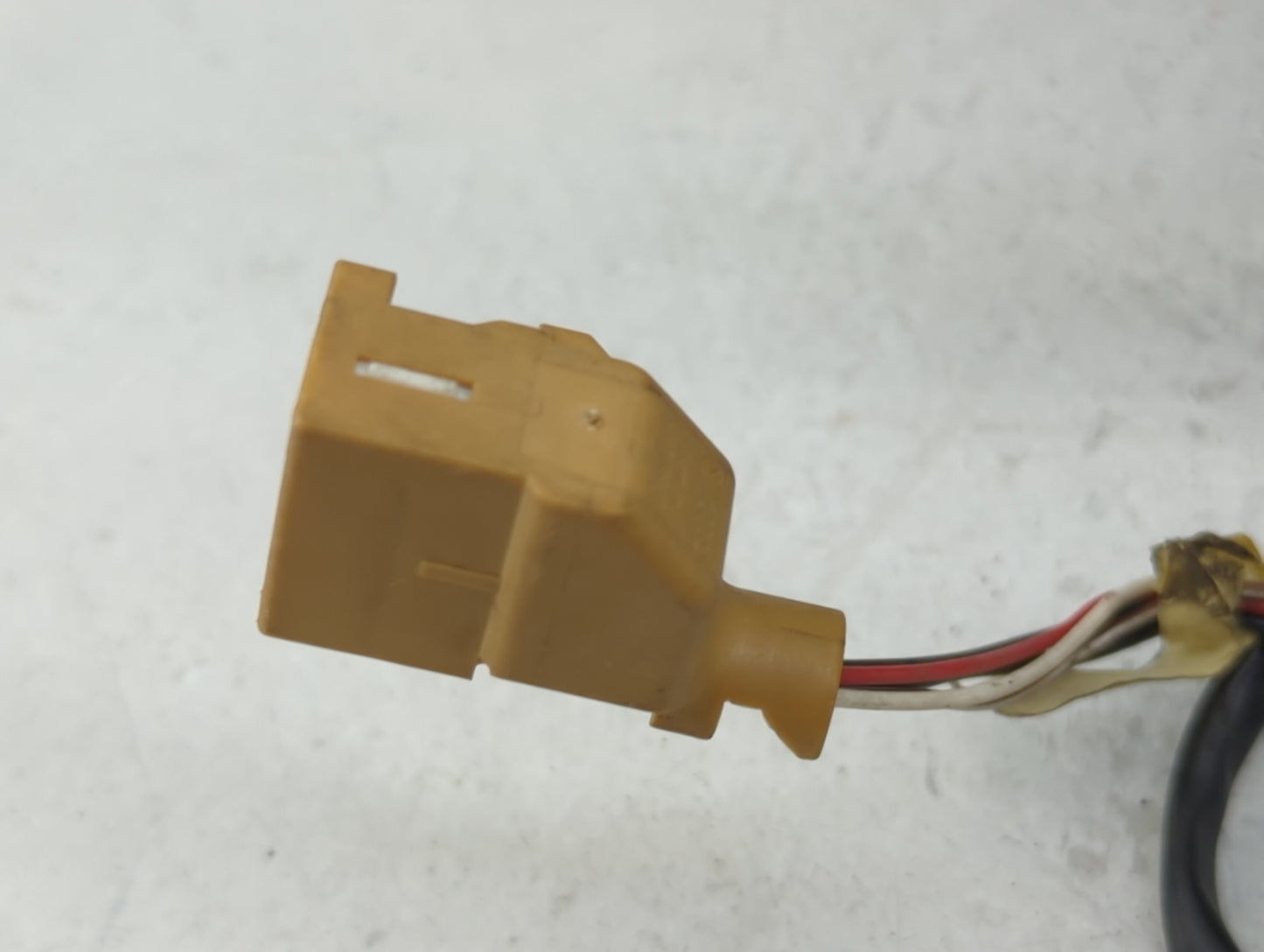 2002-2008 Audi A4 Driver Side View Mirror - Left Door Mirror OEM Used - Oemusedautoparts1.com