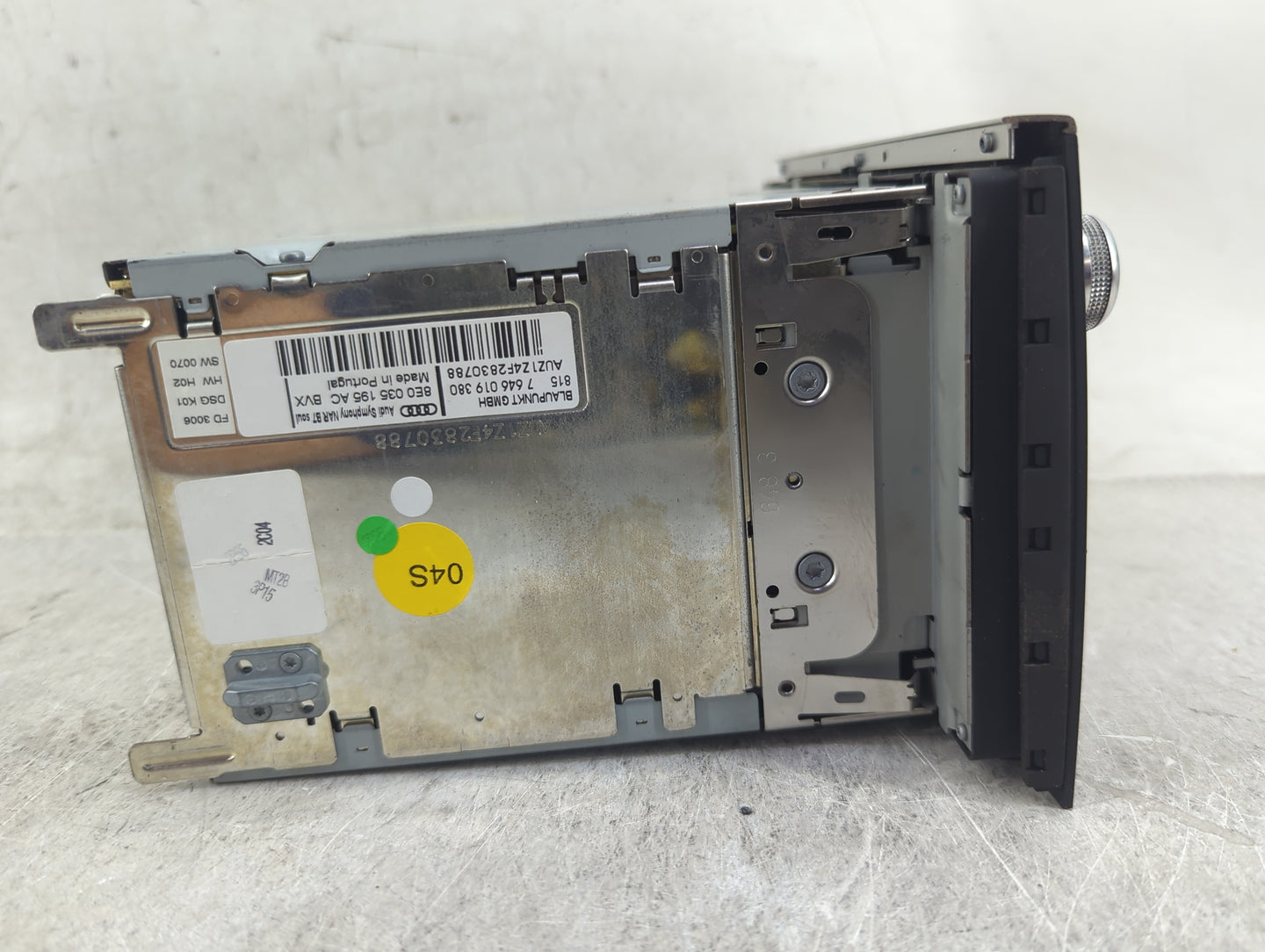 2007 Audi A4 Radio AM FM Cd Player Receiver Replacement P/N:7646019380 8E0035195AC Fits OEM Used Auto Parts - Oemusedautopar