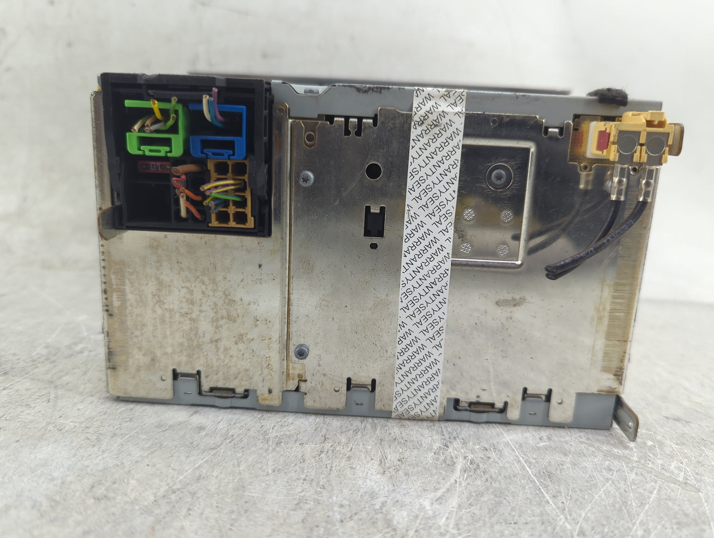 2007 Audi A4 Radio AM FM Cd Player Receiver Replacement P/N:8E0035195AC 7646019380, 8631179692 Fits OEM Used Auto Parts - Oe