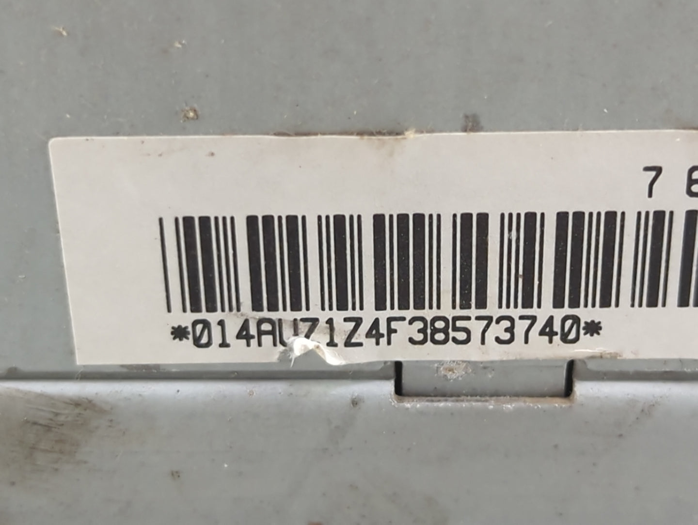 2007 Audi A4 Radio AM FM Cd Player Receiver Replacement P/N:8E0035195AC 7646019380, 8631179692 Fits OEM Used Auto Parts - Oe
