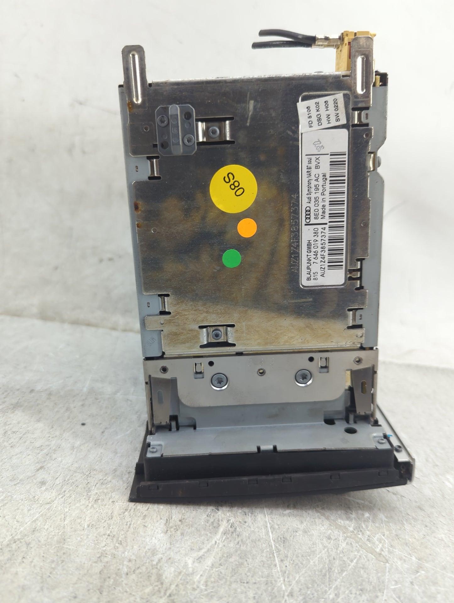 2007 Audi A4 Radio AM FM Cd Player Receiver Replacement P/N:8E0035195AC 7646019380, 8631179692 Fits OEM Used Auto Parts - Oe