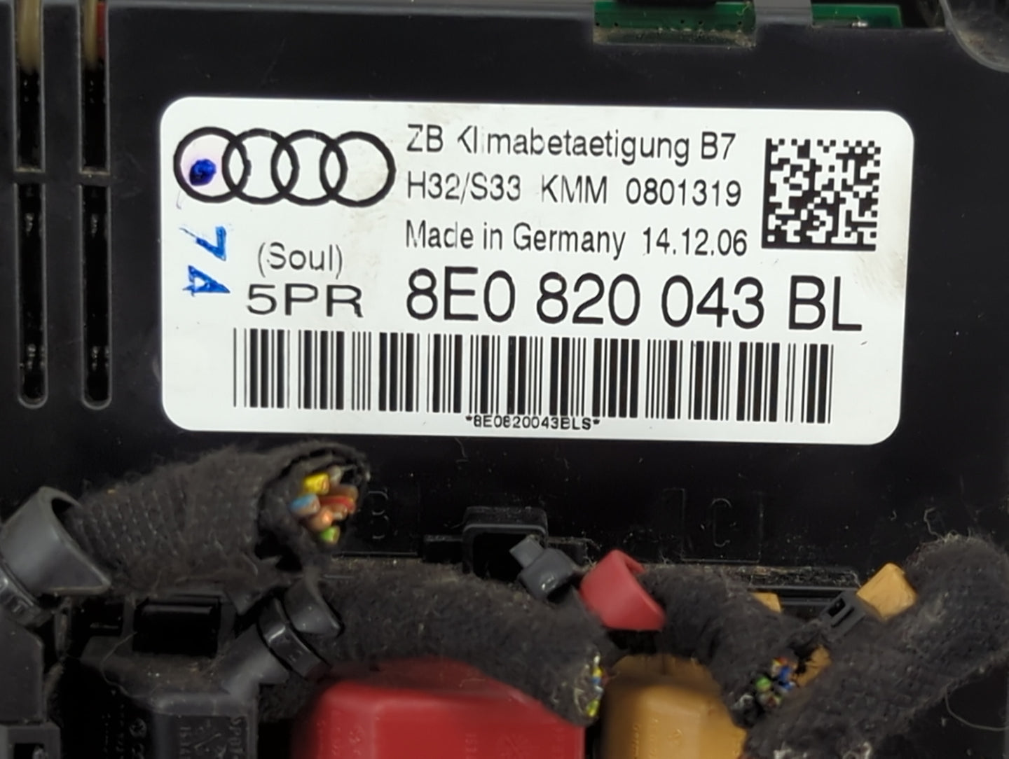 2005-2009 Audi A4 Climate Control Module Temperature AC/Heater Replacement P/N:8E0 820 043 BL Fits Fits 2005 2006 2007 2008 