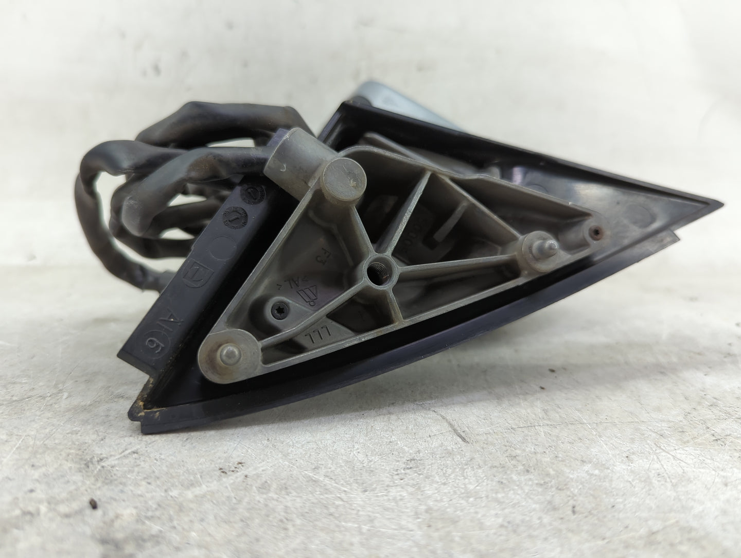2002-2008 Audi A4 Driver Side View Mirror - Left Door Mirror OEM Used - Oemusedautoparts1.com