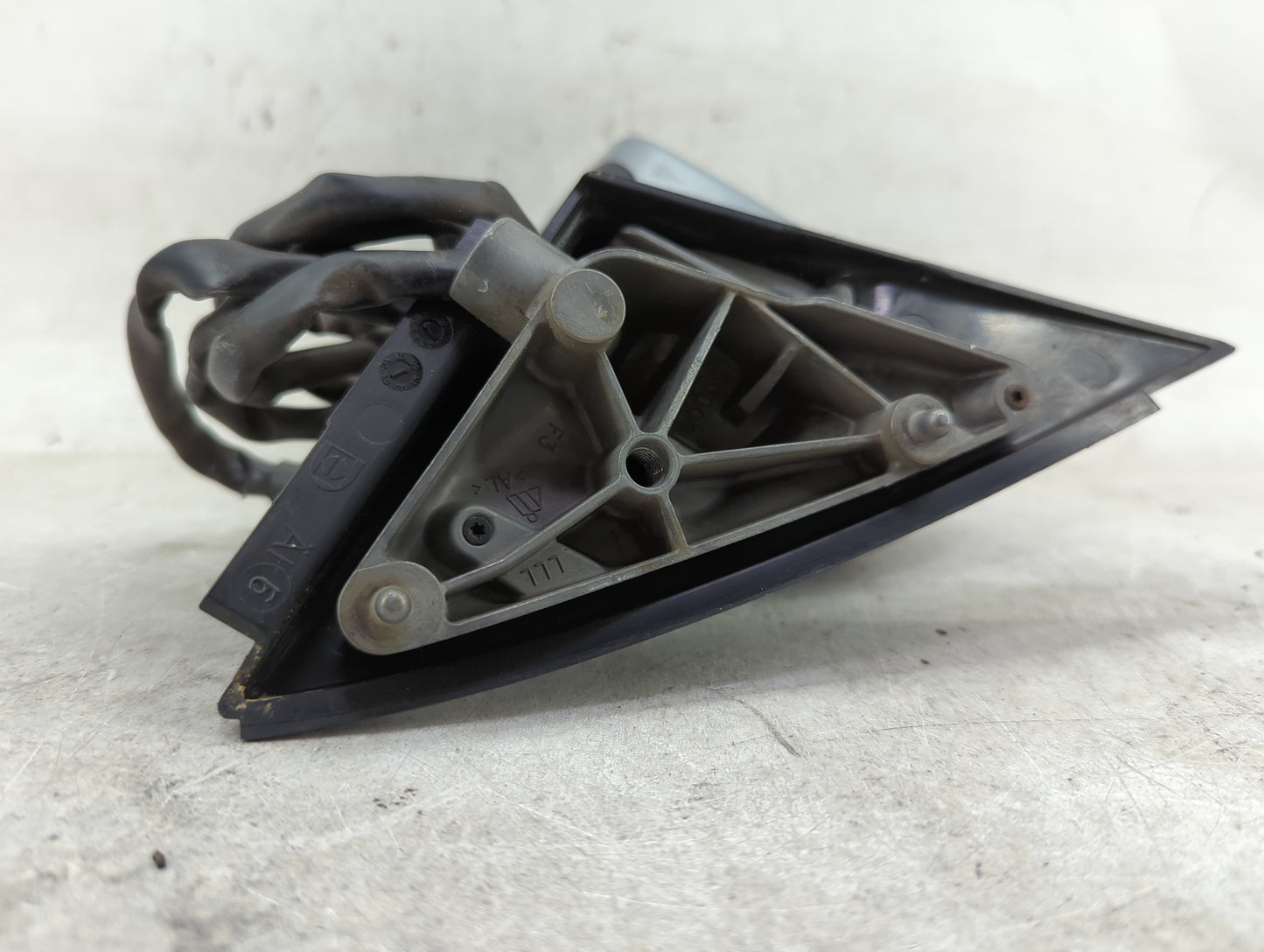 2002-2008 Audi A4 Driver Side View Mirror - Left Door Mirror OEM Used - Oemusedautoparts1.com