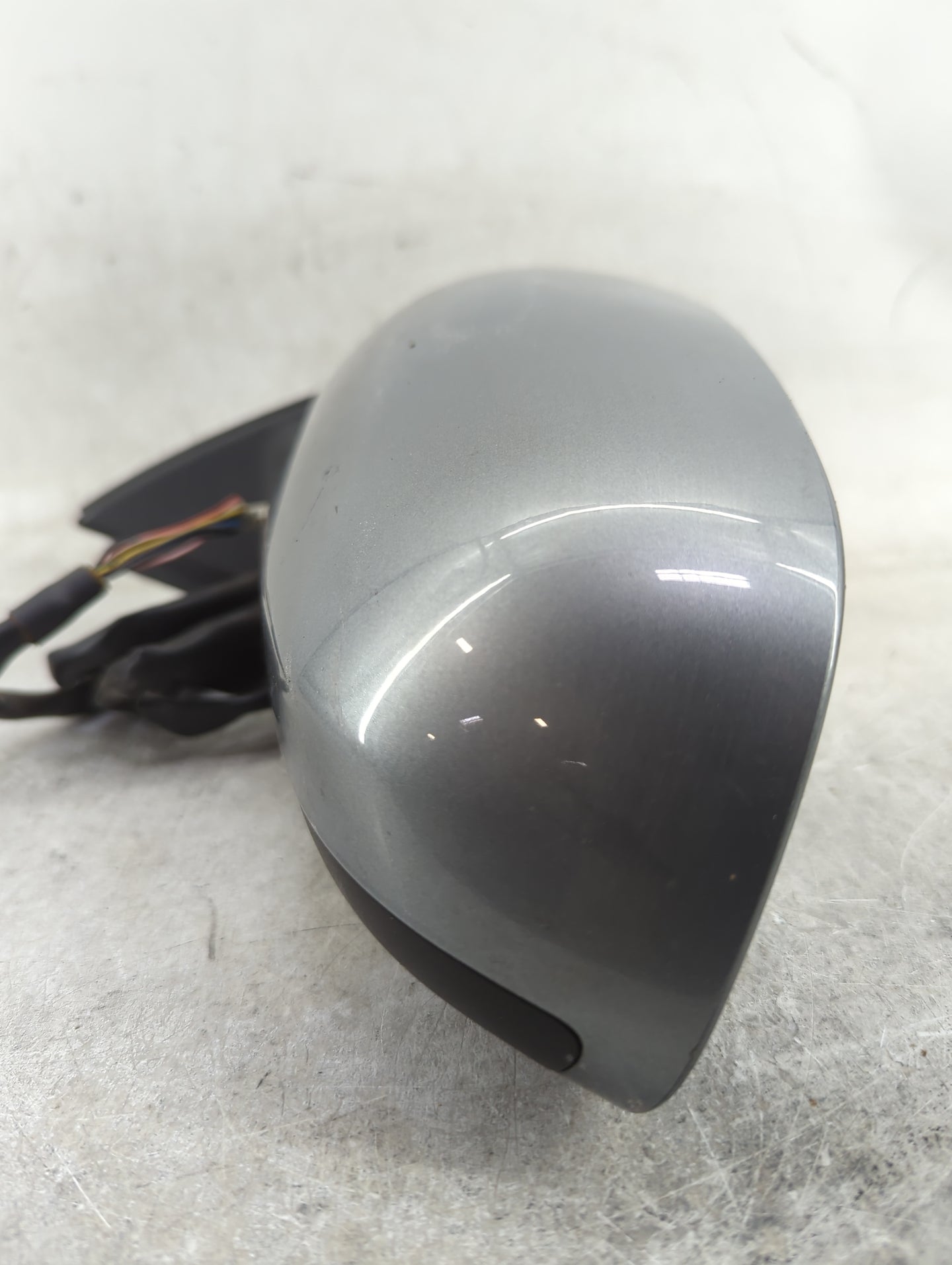 2002-2008 Audi A4 Driver Side View Mirror - Left Door Mirror OEM Used - Oemusedautoparts1.com