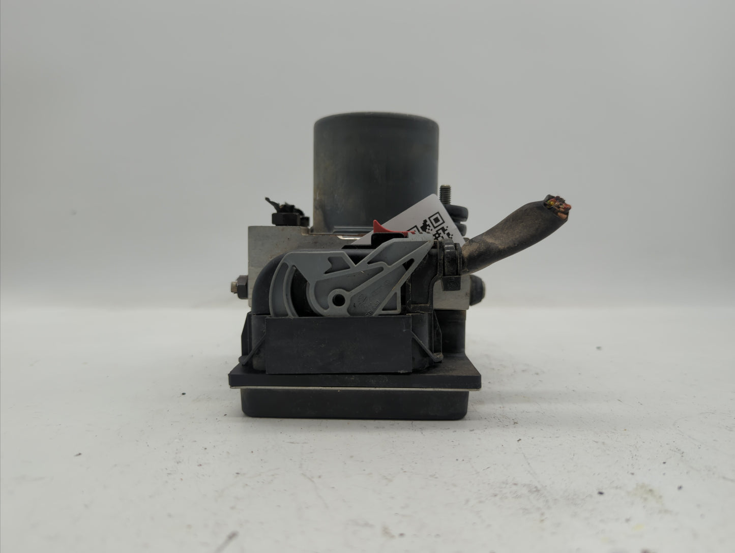 2007-2009 Audi A4 ABS Pump Control Module Replacement P/N:8E0 614 517 BF Fits Fits 2007 2008 2009 OEM Used Auto Parts - Oemu