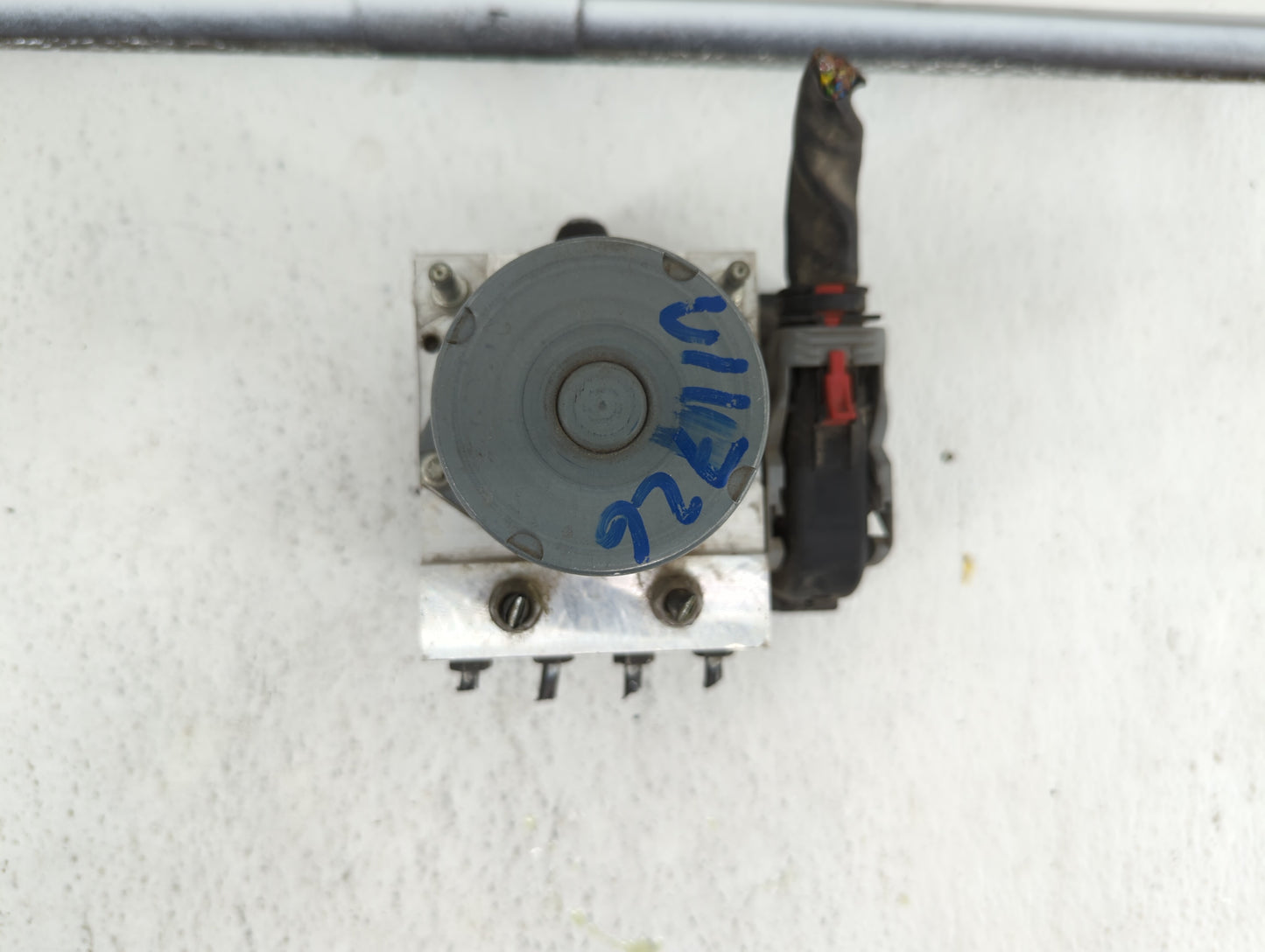 2007-2009 Audi A4 ABS Pump Control Module Replacement P/N:8R0 614 517D 8E0 614 517BF, 8E0 910 517 H Fits Fits 2007 2008 2009