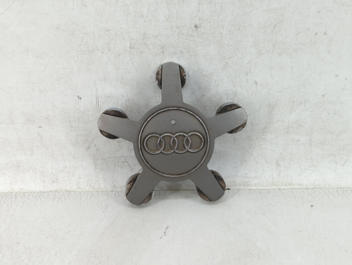2007 Audi A4 Rim Wheel Center Cap - Oemusedautoparts1.com