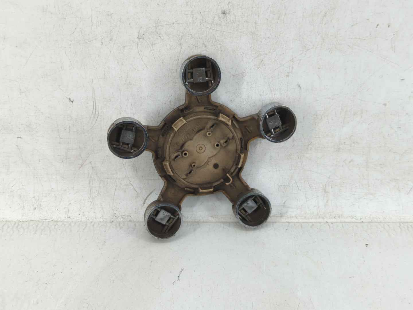 2007 Audi A4 Rim Wheel Center Cap - Oemusedautoparts1.com