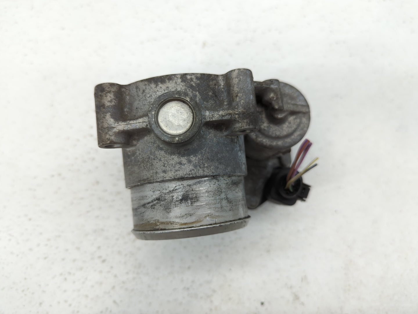 2005-2016 Audi A4 Throttle Body P/N:06F 133 062 G 06F 133 062 T Fits OEM Used Auto Parts - Oemusedautoparts1.com