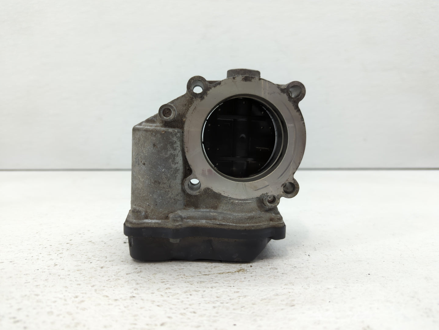 2005-2016 Audi A4 Throttle Body P/N:06F 133 062 G 06F 133 062 T Fits OEM Used Auto Parts - Oemusedautoparts1.com