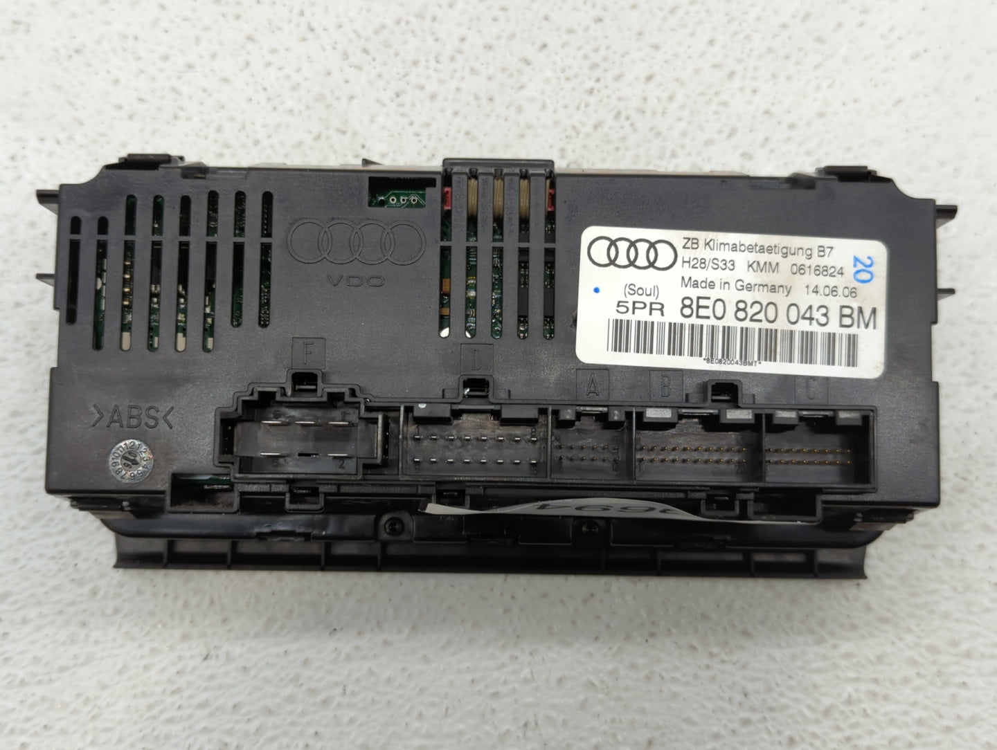 2005-2009 Audi A4 Climate Control Module Temperature AC/Heater Replacement P/N:8E0 820 043 BM Fits Fits 2005 2006 2007 2008 