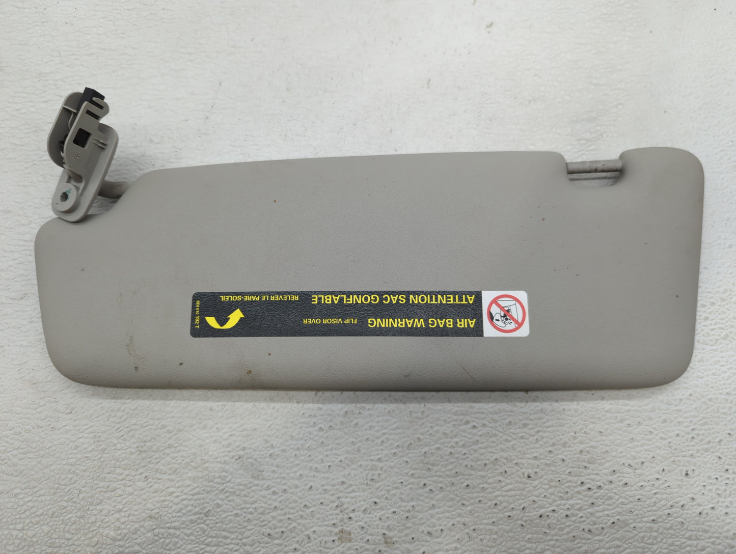 2002-2008 Audi A4 Sun Visor Shade Replacement Passenger Right Mirror Fits Fits 2002 2003 2004 2005 2006 2007 2008 OEM Used A