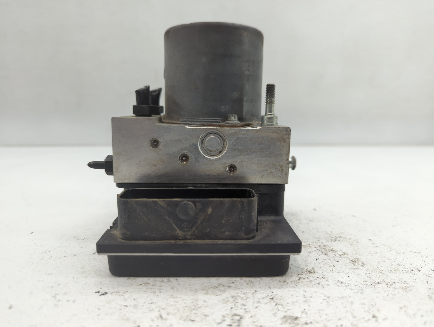 2007-2009 Audi A4 ABS Pump Control Module Replacement P/N:8E0 614 517BH 0 265 234 323 Fits Fits 2007 2008 2009 OEM Used Auto