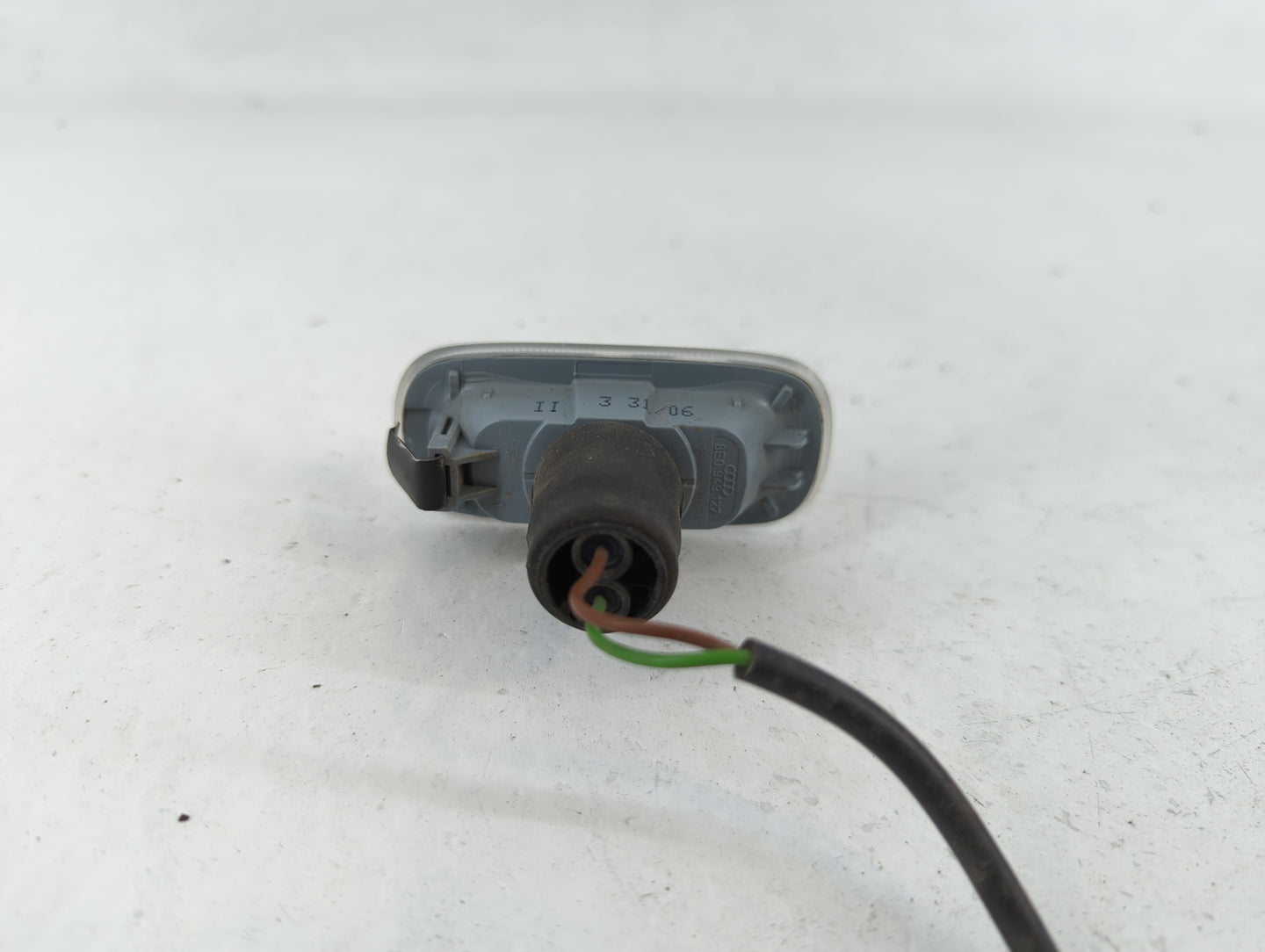 2007 Audi A4 Passenger Right Oem Front Light Lamp - Oemusedautoparts1.com