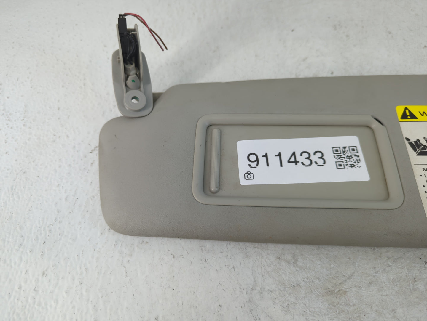 2003-2009 Audi A4 Sun Visor Shade Replacement Driver Left Mirror Fits Fits 2003 2004 2005 2006 2007 2008 2009 OEM Used Auto 