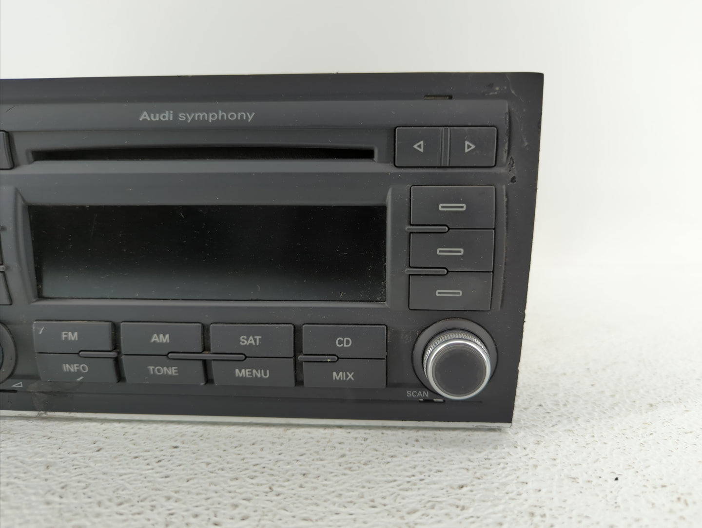 2007 Audi A4 Quattro Am Fm Cd Player Radio Receiver - Oemusedautoparts1.com