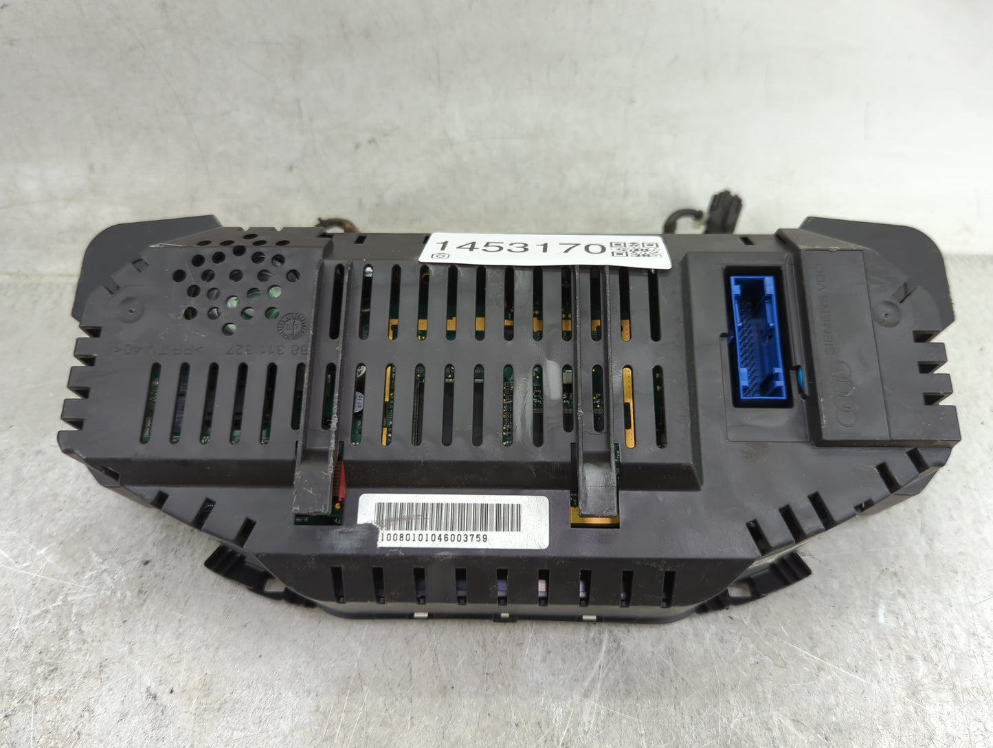 2007 Audi A8 Instrument Cluster Speedometer Gauges P/N:4E0920951C 100801010460003759 Miles:97K Fits OEM Used Auto Parts - Oe