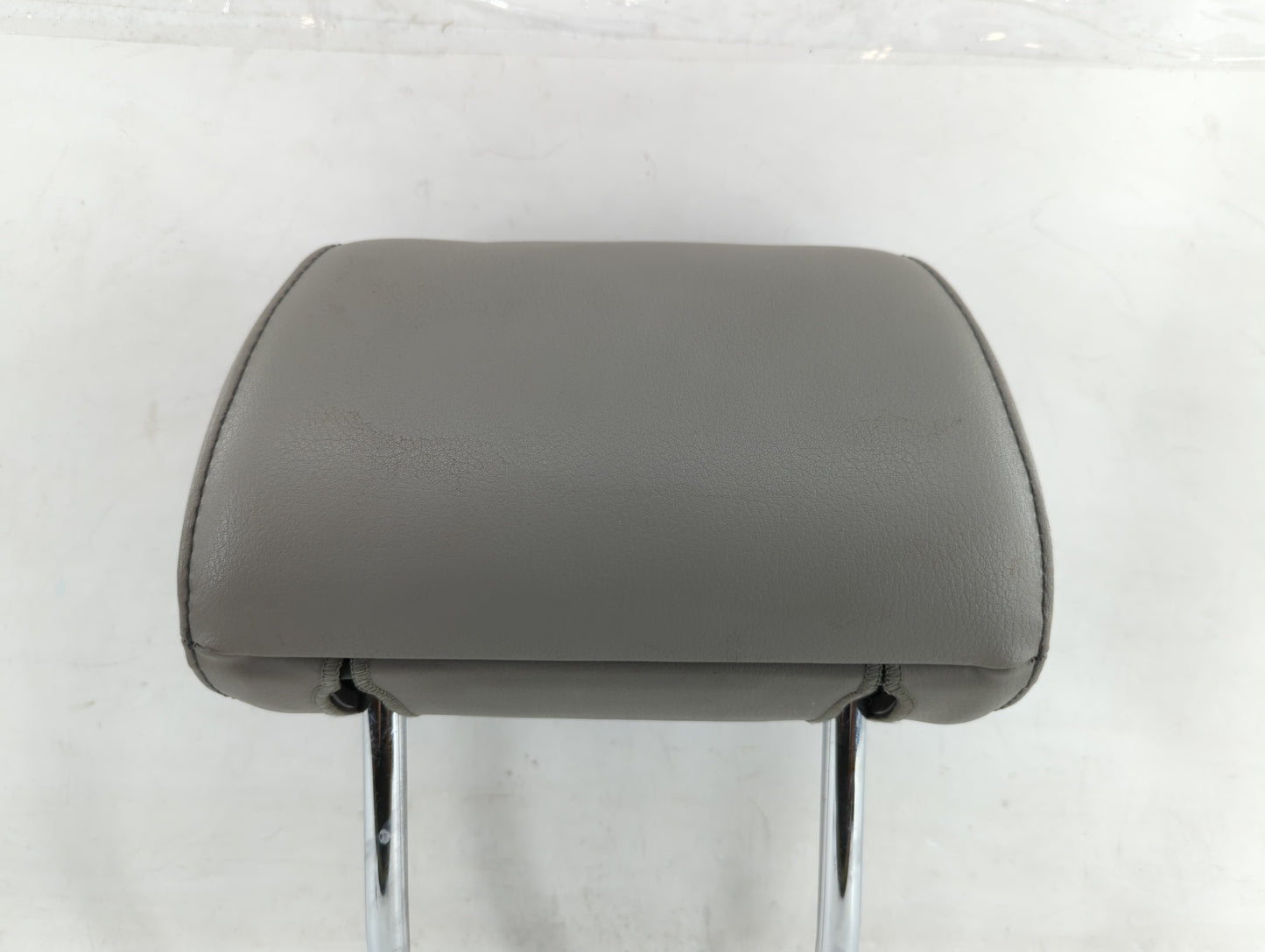 2003-2010 Audi A8 Headrest Head Rest Front Driver Passenger Seat Fits Fits 2003 2004 2005 2006 2007 2008 2009 2010 OEM Used 