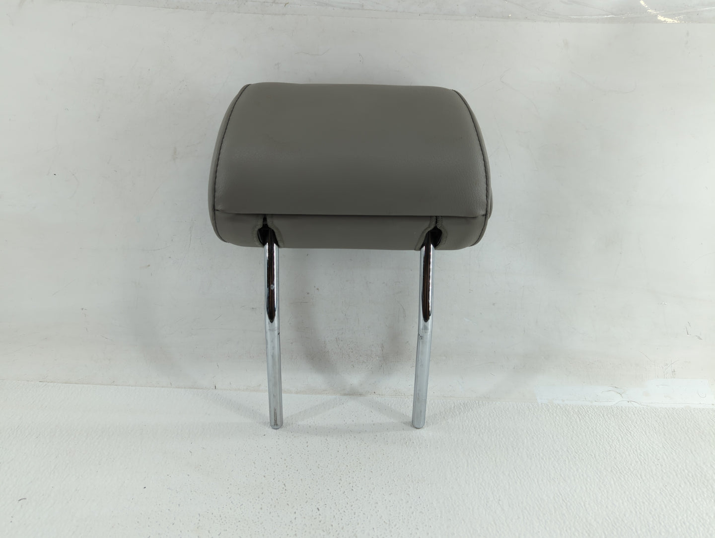 2003-2010 Audi A8 Headrest Head Rest Front Driver Passenger Seat Fits Fits 2003 2004 2005 2006 2007 2008 2009 2010 OEM Used 