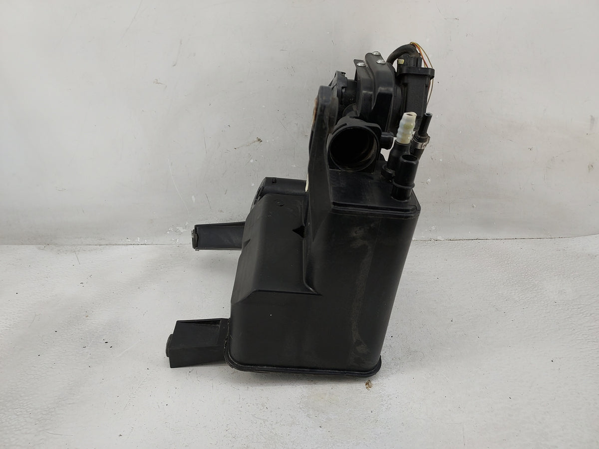2007 Audi Q7 Fuel Vapor Charcoal Canister - Oemusedautoparts1.com