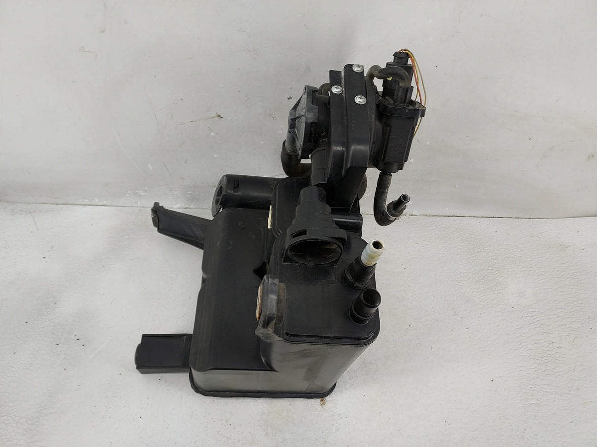 2007 Audi Q7 Fuel Vapor Charcoal Canister - Oemusedautoparts1.com
