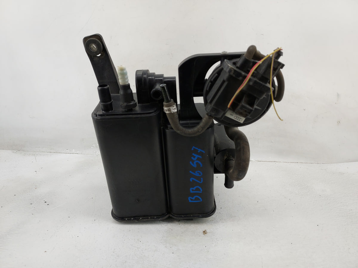 2007 Audi Q7 Fuel Vapor Charcoal Canister - Oemusedautoparts1.com