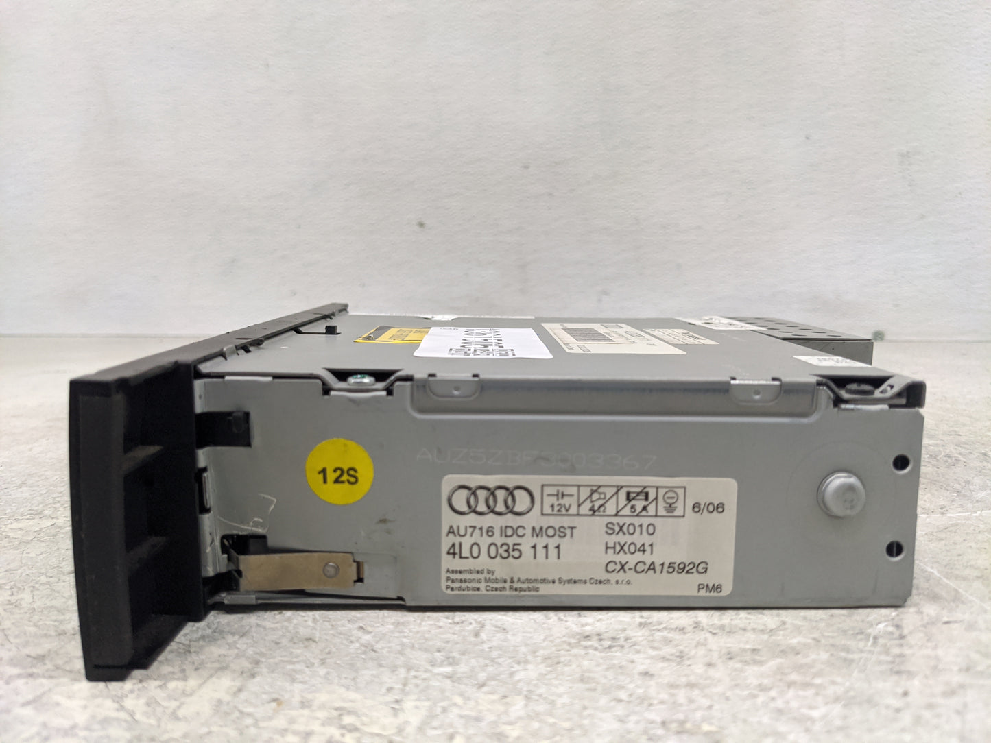 2007-2011 Audi Q7 Radio AM FM Cd Player Receiver Replacement P/N:4L0 035 111 Fits Fits 2007 2008 2009 2010 2011 OEM Used Aut