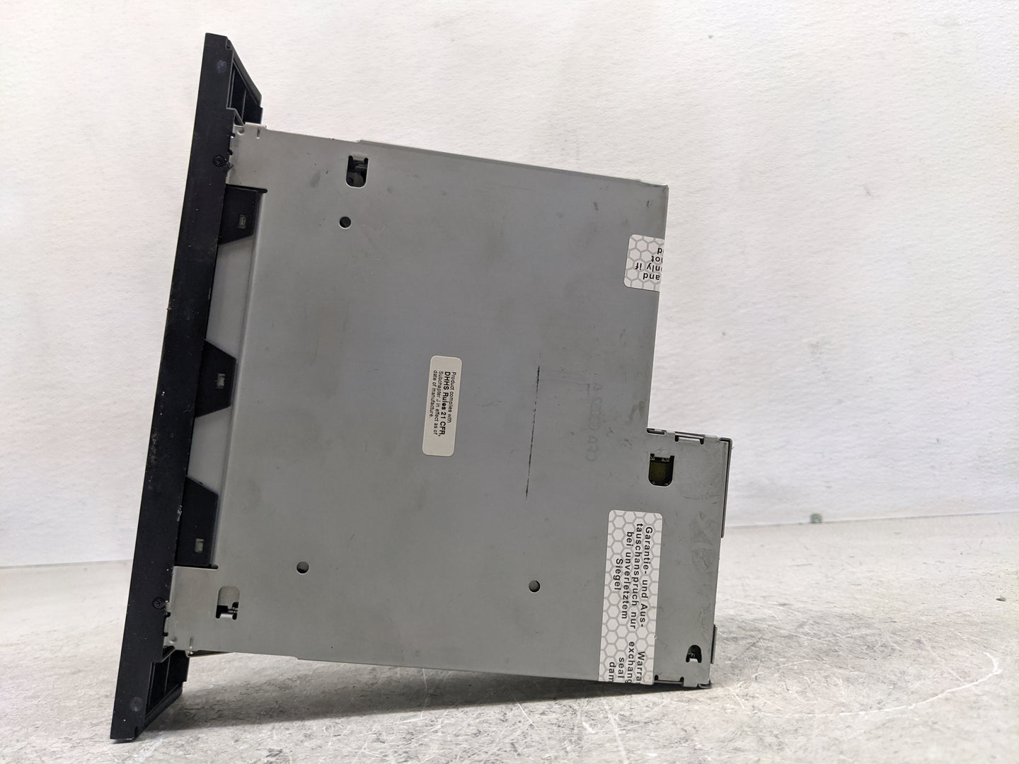 2007-2011 Audi Q7 Radio AM FM Cd Player Receiver Replacement P/N:4L0 035 111 Fits Fits 2007 2008 2009 2010 2011 OEM Used Aut