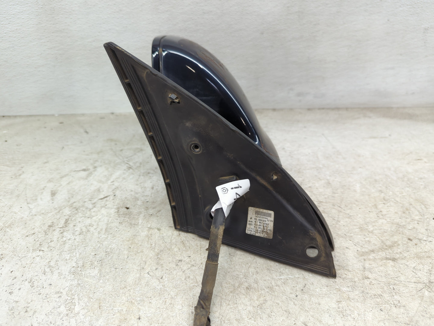 2007-2009 Audi Q7 Driver Side View Mirror - Left Door Mirror OEM Used - Oemusedautoparts1.com