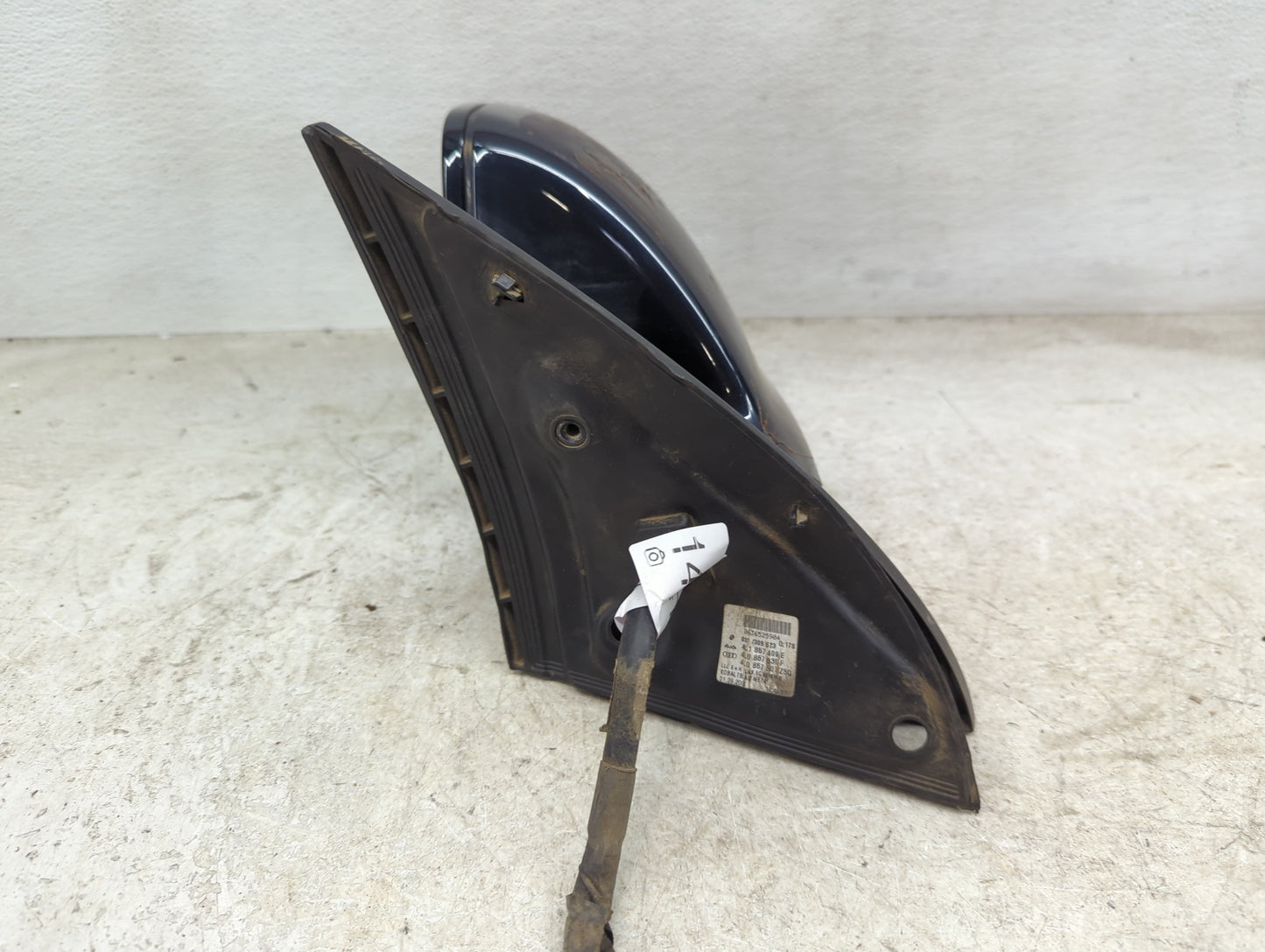 2007-2009 Audi Q7 Driver Side View Mirror - Left Door Mirror OEM Used - Oemusedautoparts1.com