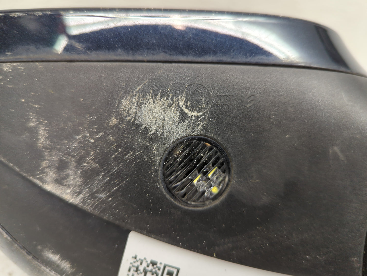 2007-2009 Audi Q7 Driver Side View Mirror - Left Door Mirror OEM Used - Oemusedautoparts1.com