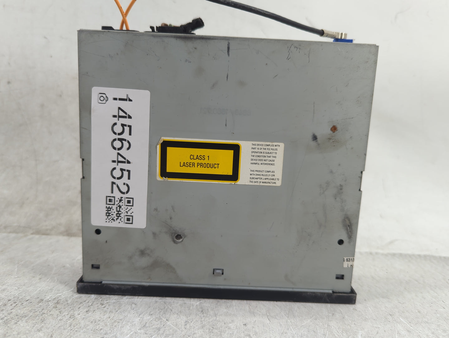 2007-2011 Audi Q7 Radio Cd Changer 4e0919887d|4e0910888c - Oemusedautoparts1.com