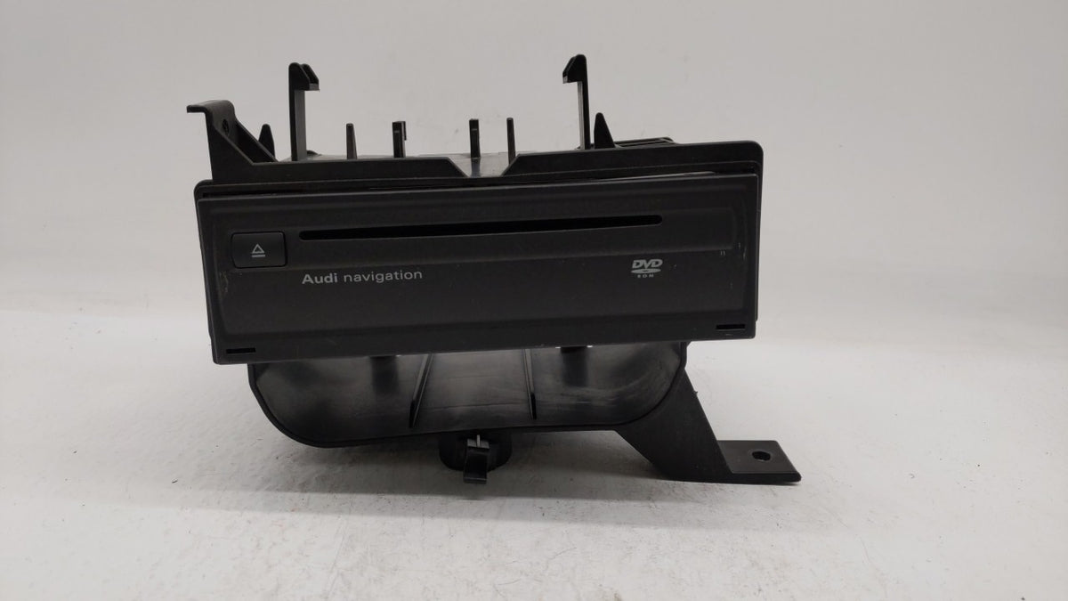 2007-2011 Audi Q7 Information Radio Display Screen - Oemusedautoparts1.com