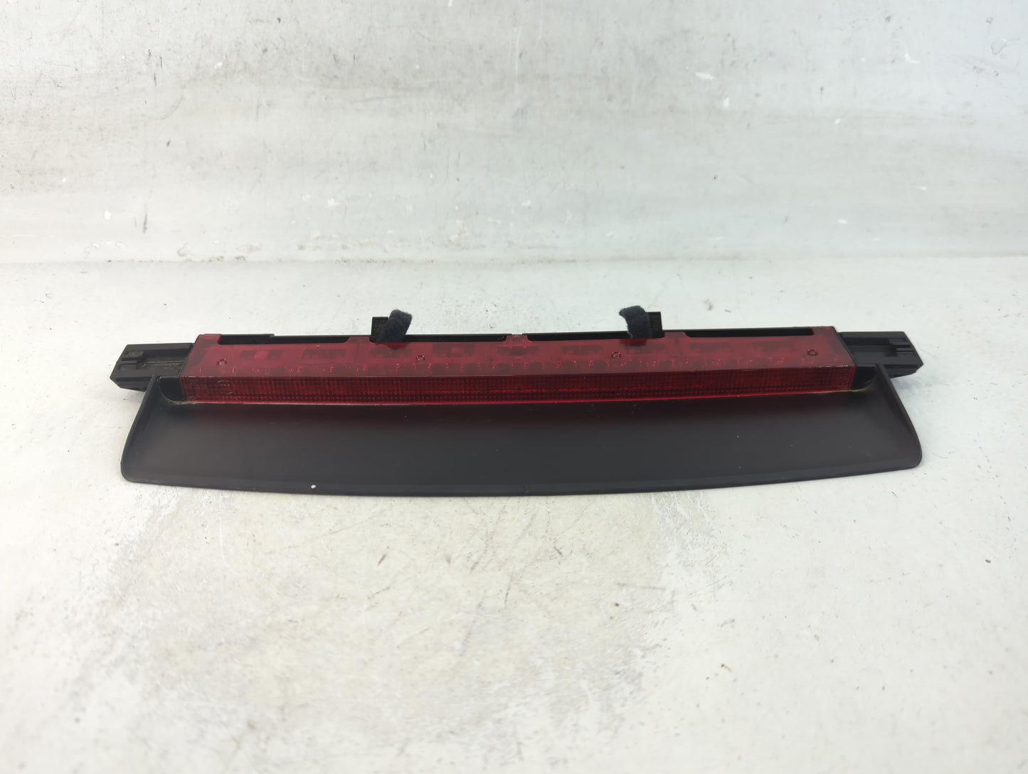2007 Audi S6 Third Brake Light Tail Light P/N:4F5 945 097 Fits OEM Used Auto Parts - Oemusedautoparts1.com