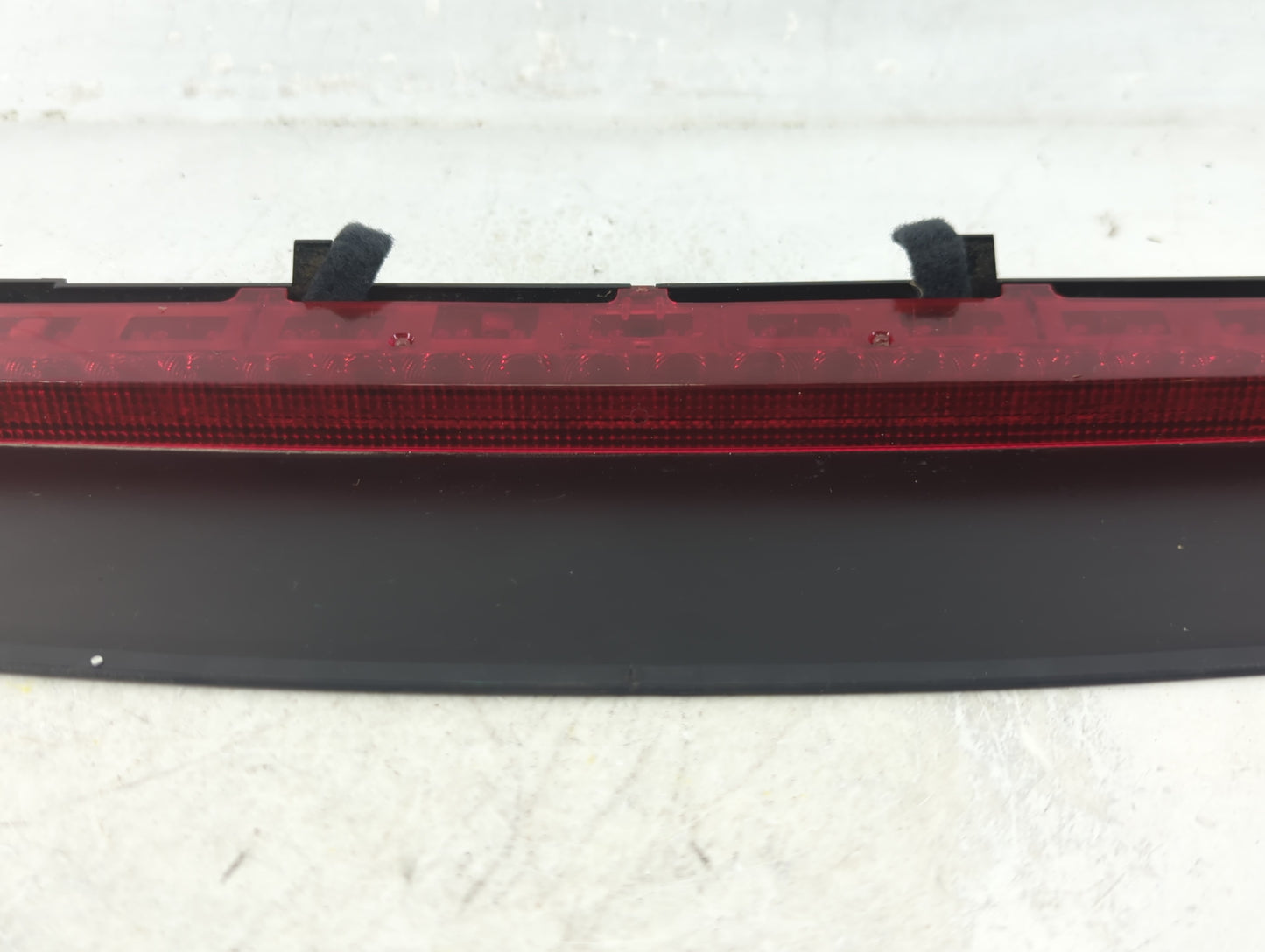 2007 Audi S6 Third Brake Light Tail Light P/N:4F5 945 097 Fits OEM Used Auto Parts - Oemusedautoparts1.com