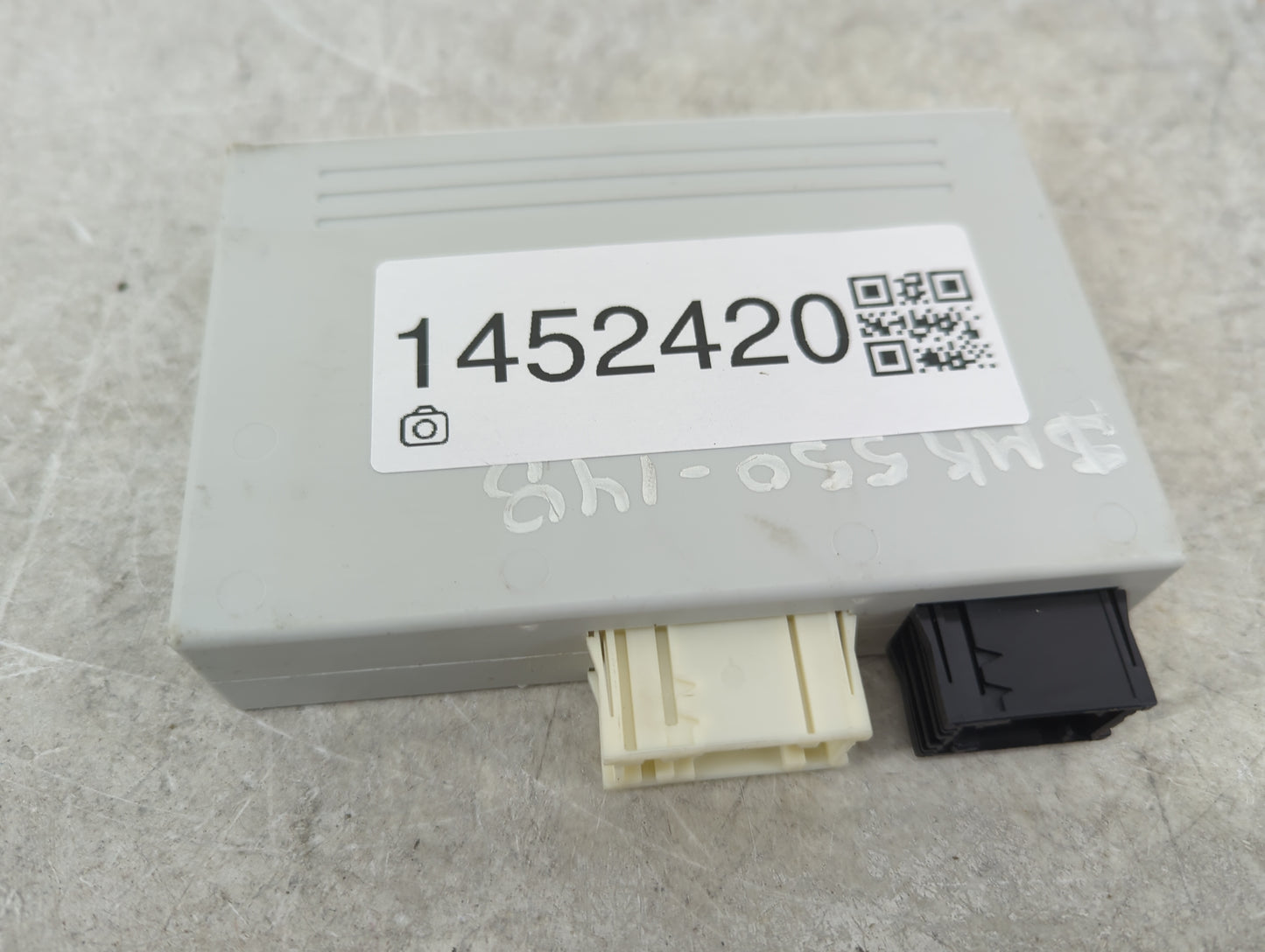 Bmw 328 Tailgate Control Module - Oemusedautoparts1.com