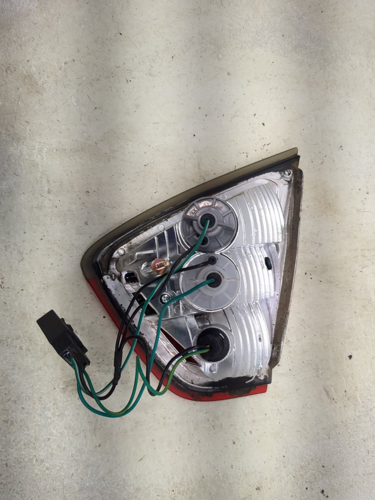 Bmw 328 Driver Left Side Deck Lid Mounted Tail Light Red - Oemusedautoparts1.com