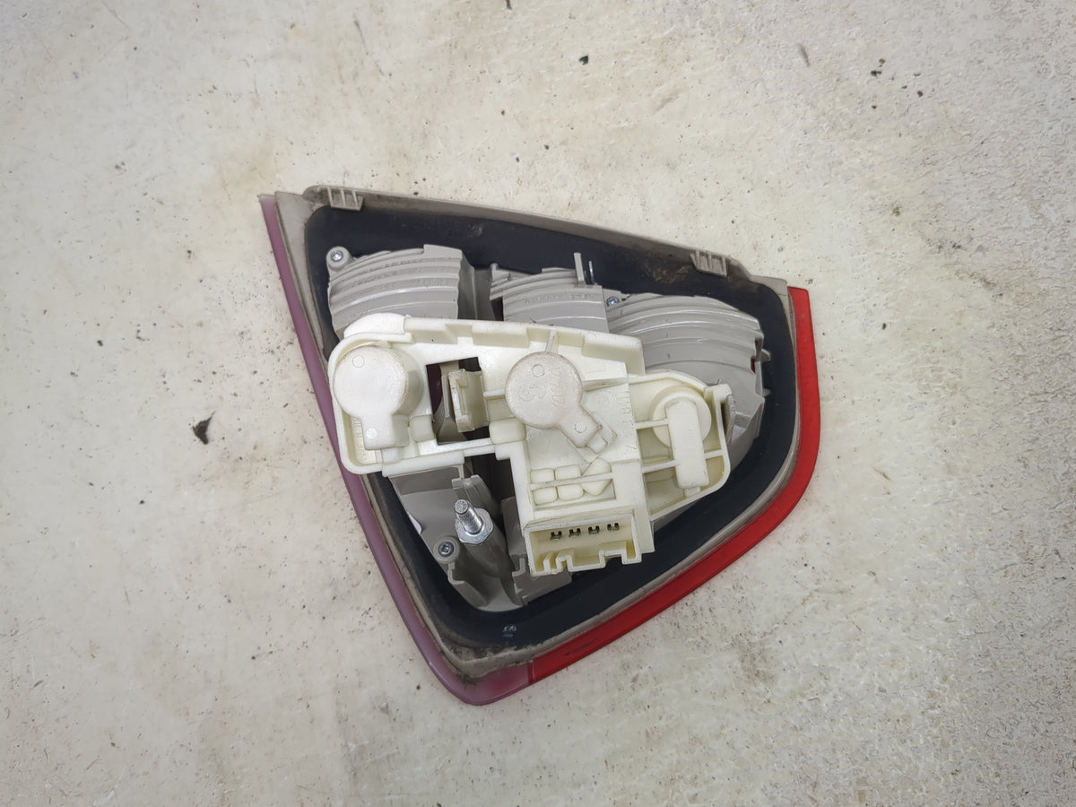 Bmw 328 Driver Left Side Deck Lid Mounted Tail Light 1513588 - Oemusedautoparts1.com