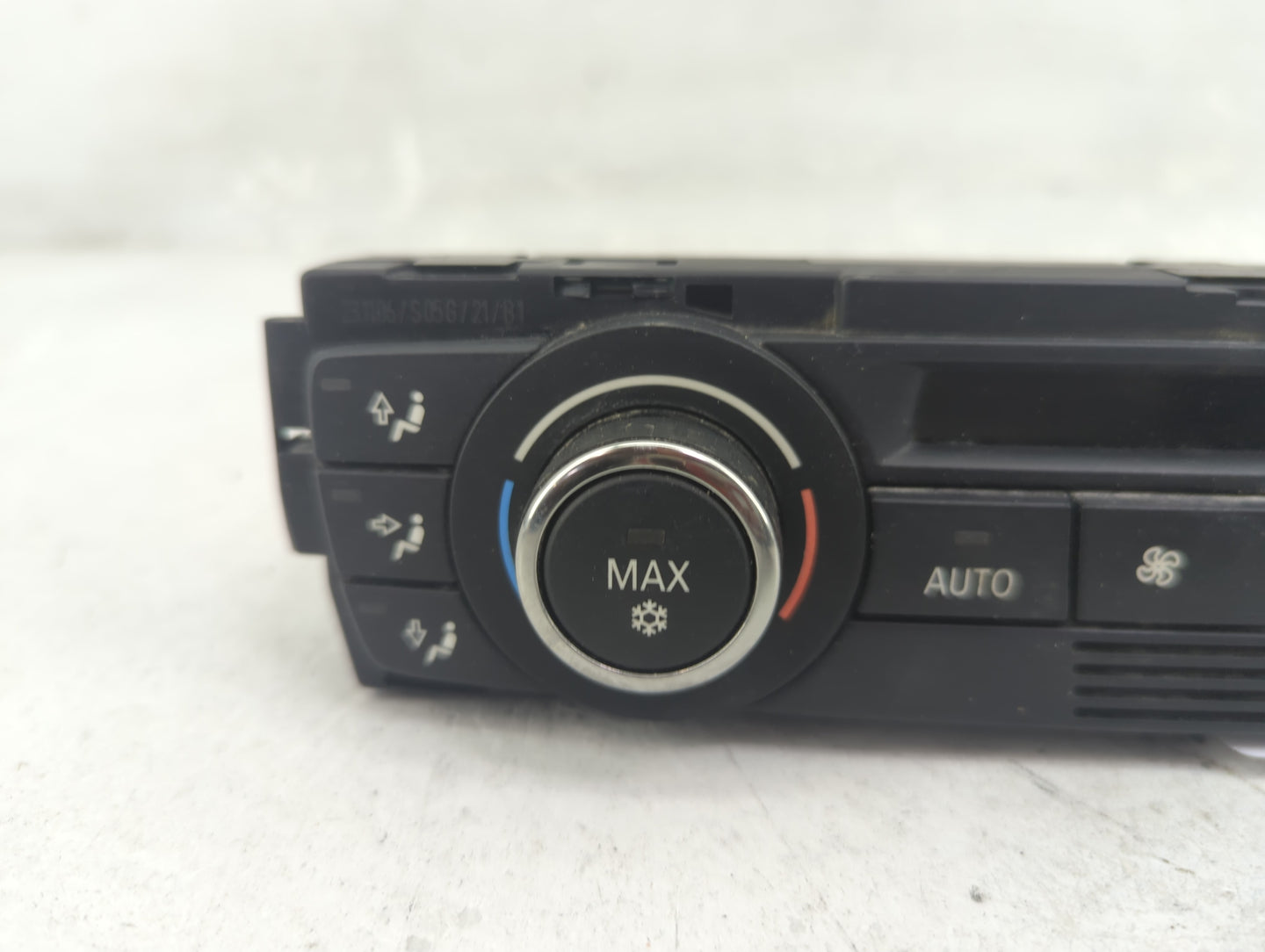 2007-2010 Bmw 328i Climate Control Module Temperature AC/Heater Replacement P/N:64119119687 9119687-01 Fits OEM Used Auto Pa