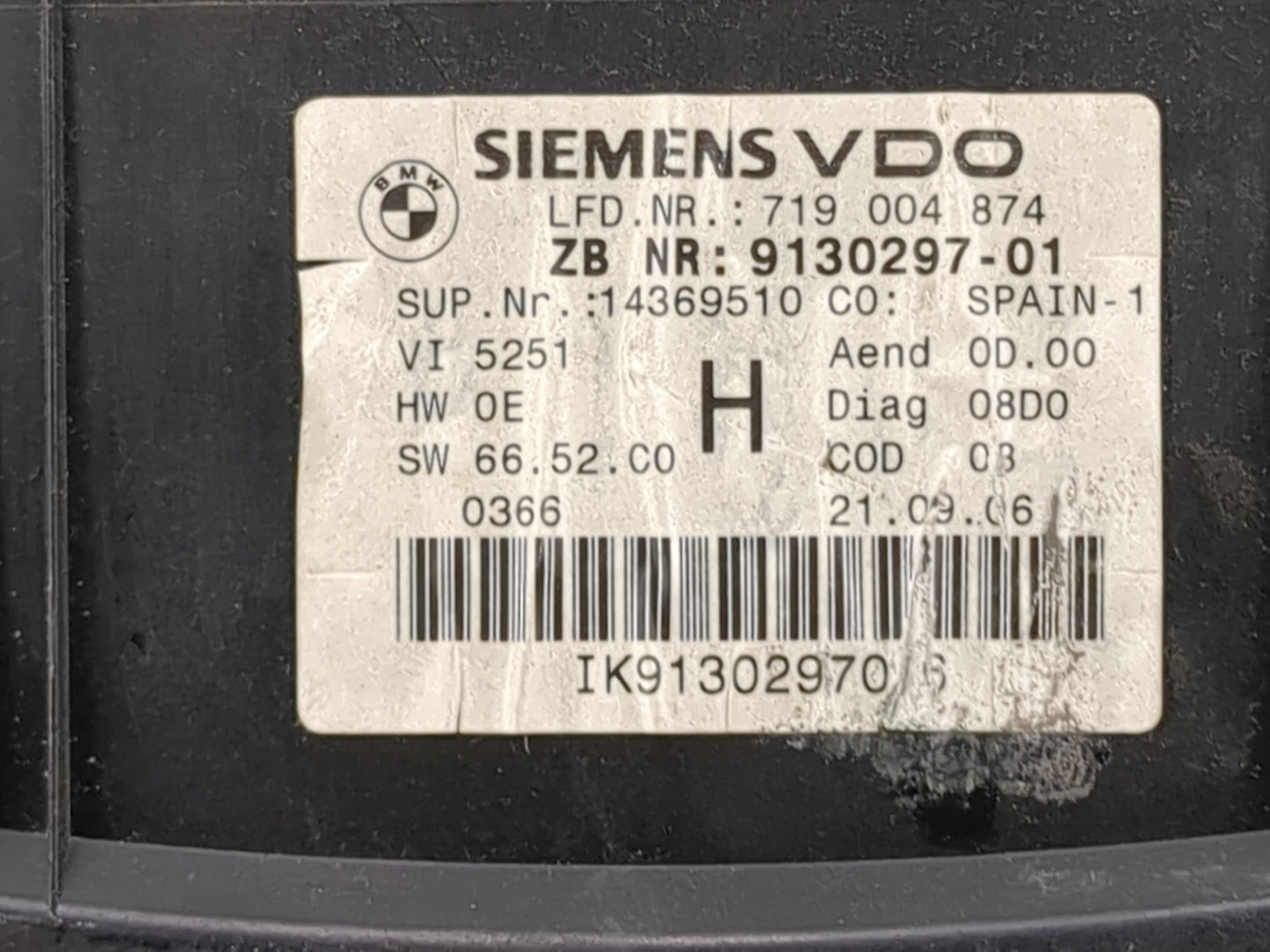 2007-2012 Bmw 328i Instrument Cluster Speedometer Gauges P/N:9130297-01 A2C53212319 Miles:128K Fits OEM Used Auto Parts - Oe